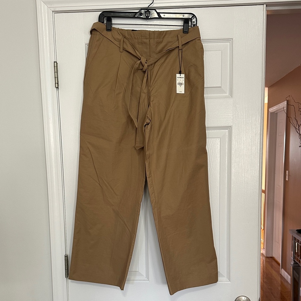 Express Women's Tan Wide Leg ankle Pants